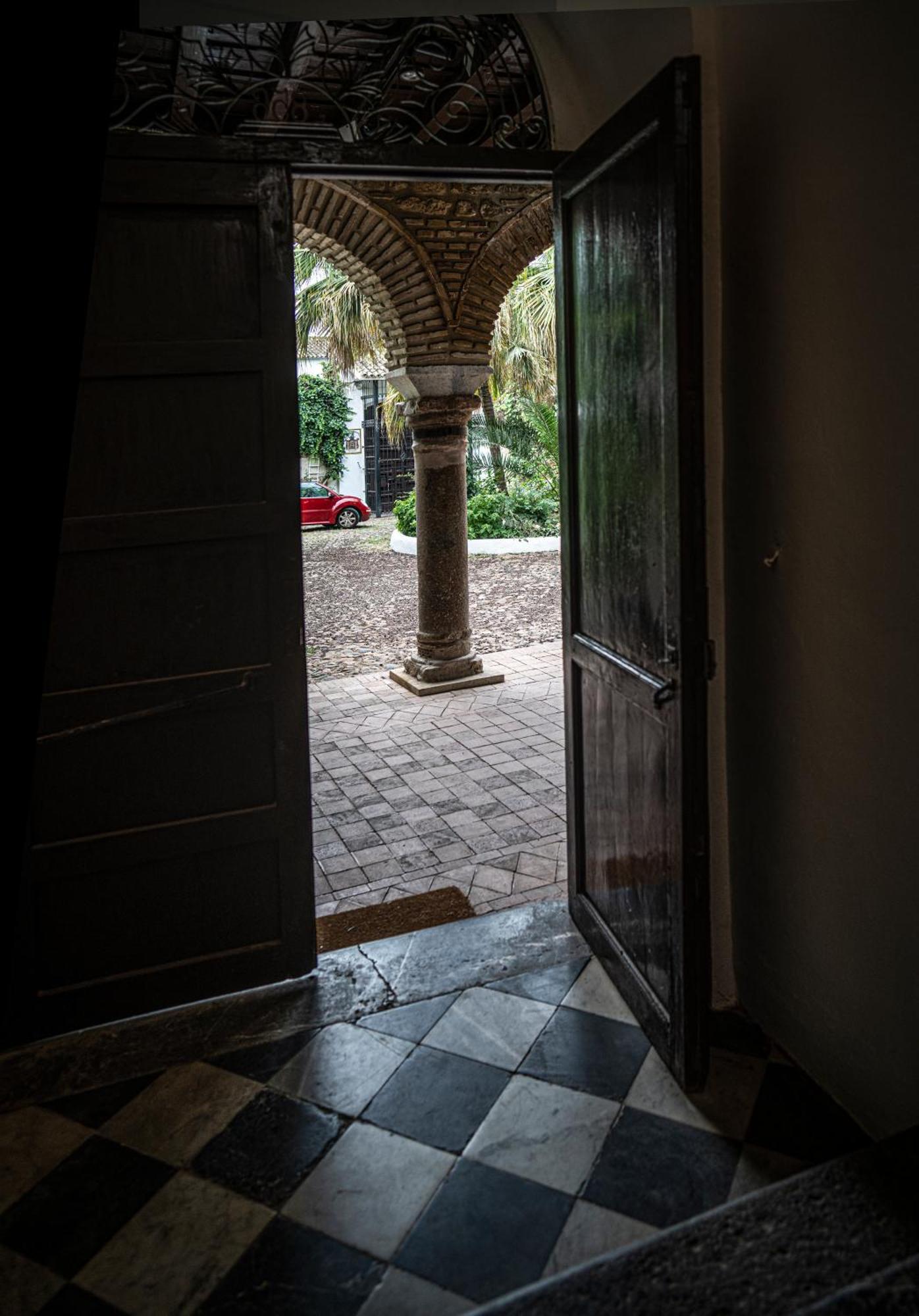 Palacio De Los Angulo Casa Historica En El Centro De Кордова Экстерьер фото